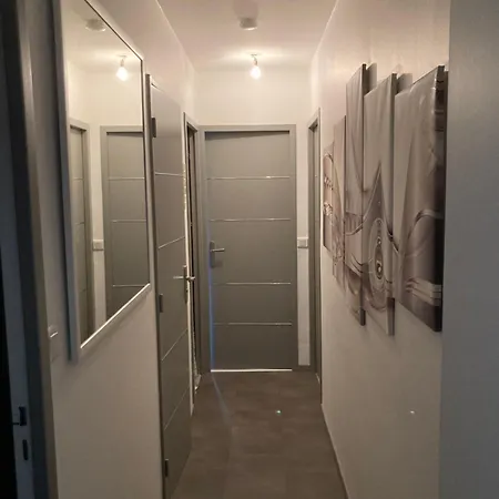 Petit Chaleureuse Habitación en casa particular